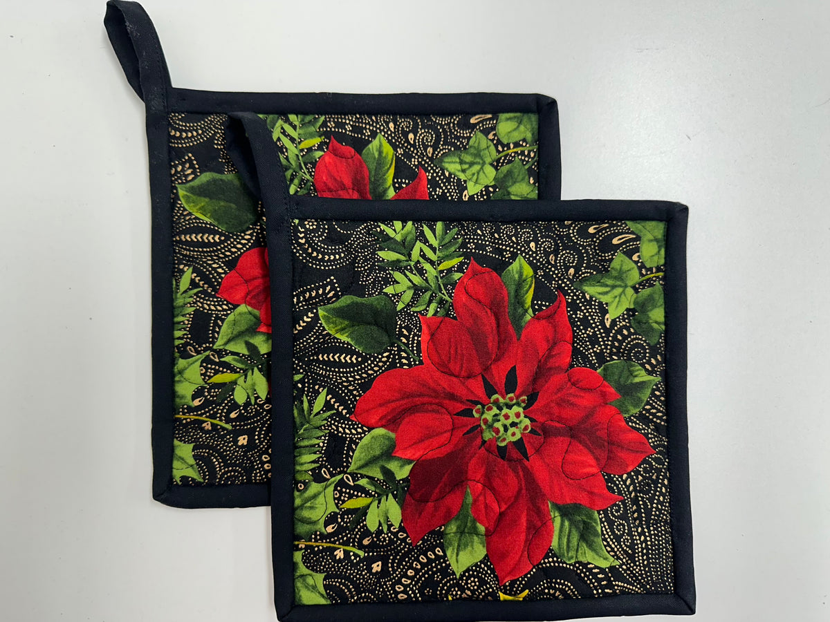 Christmas Cardinal Pot Holders, Set of 2, Handmade Baker Gift, Kitchen Accessories