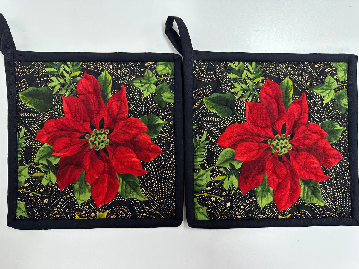 Christmas Cardinal Pot Holders, Set of 2, Handmade Baker Gift, Kitchen Accessories