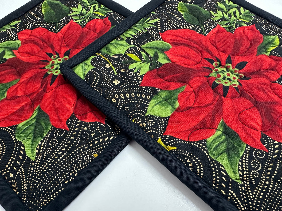 Christmas Cardinal Pot Holders, Set of 2, Handmade Baker Gift, Kitchen Accessories