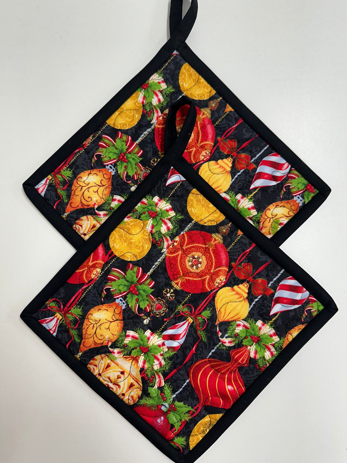 Christmas Ornament Pot Holders, Set of 2, Handmade Baker Gift, Kitchen Accessories