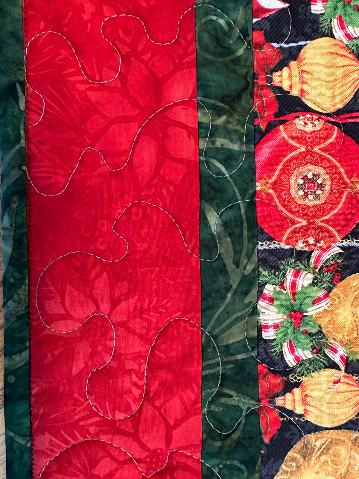 Christmas Table Runner, Quilted Holiday Centerpiece, Kitchen Dining Decor 13x42