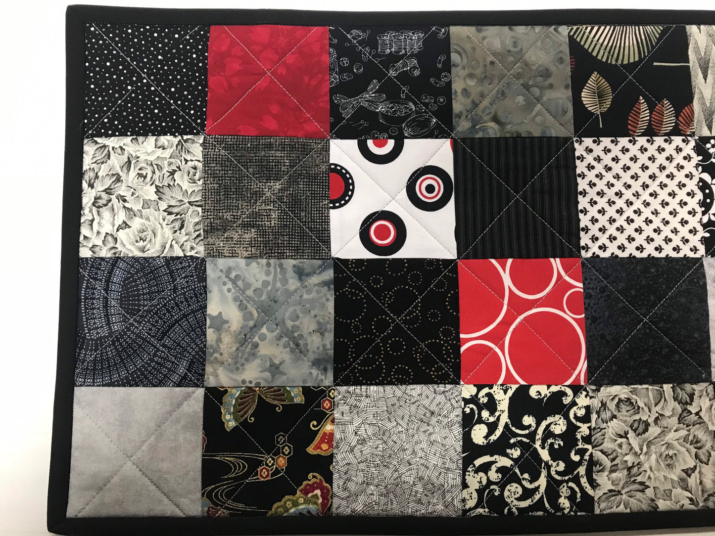 Elegant Quilted Table Runner: Black, Red & Gray Centerpiece for Modern Farmhouse Kitchen Decor