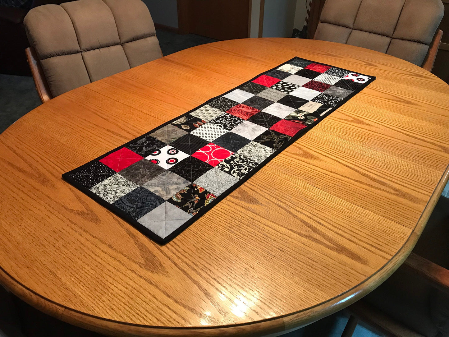 Elegant Quilted Table Runner: Black, Red & Gray Centerpiece for Modern Farmhouse Kitchen Decor