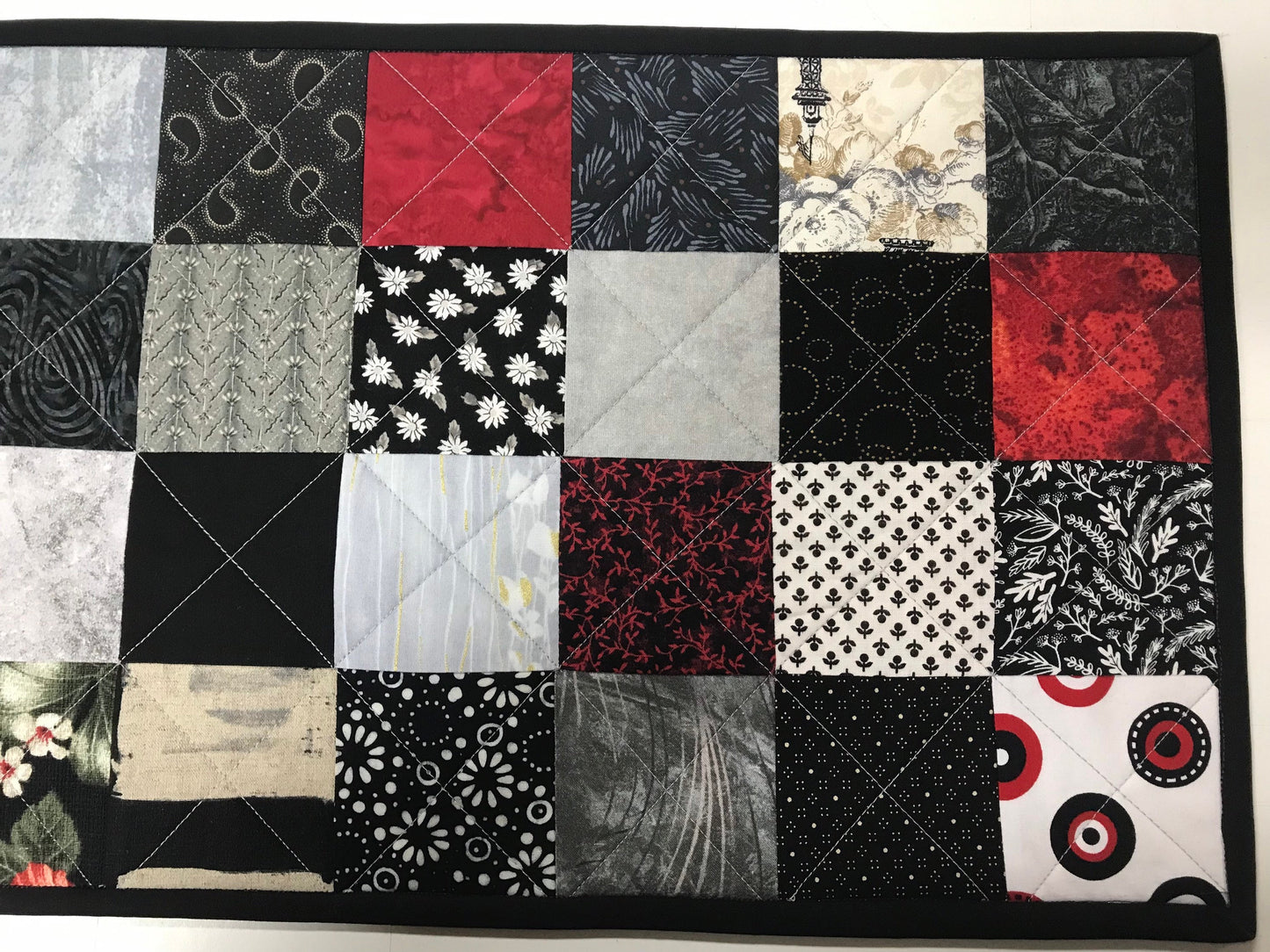 Elegant Quilted Table Runner: Black, Red & Gray Centerpiece for Modern Farmhouse Kitchen Decor