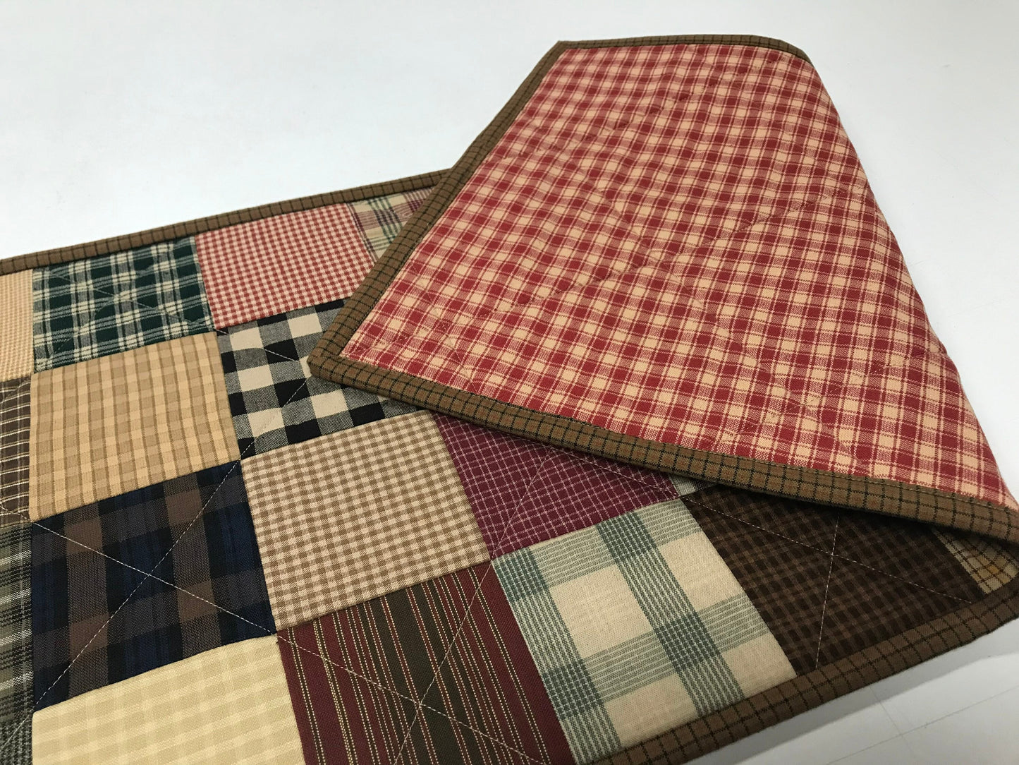 Handcrafted Autumn Table Runner: Quilted Centerpiece for Fall Home Decor (12x40 inches)