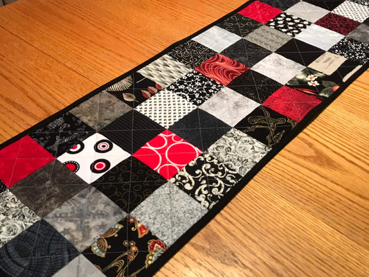 Elegant Quilted Table Runner: Black, Red & Gray Centerpiece for Modern Farmhouse Kitchen Decor