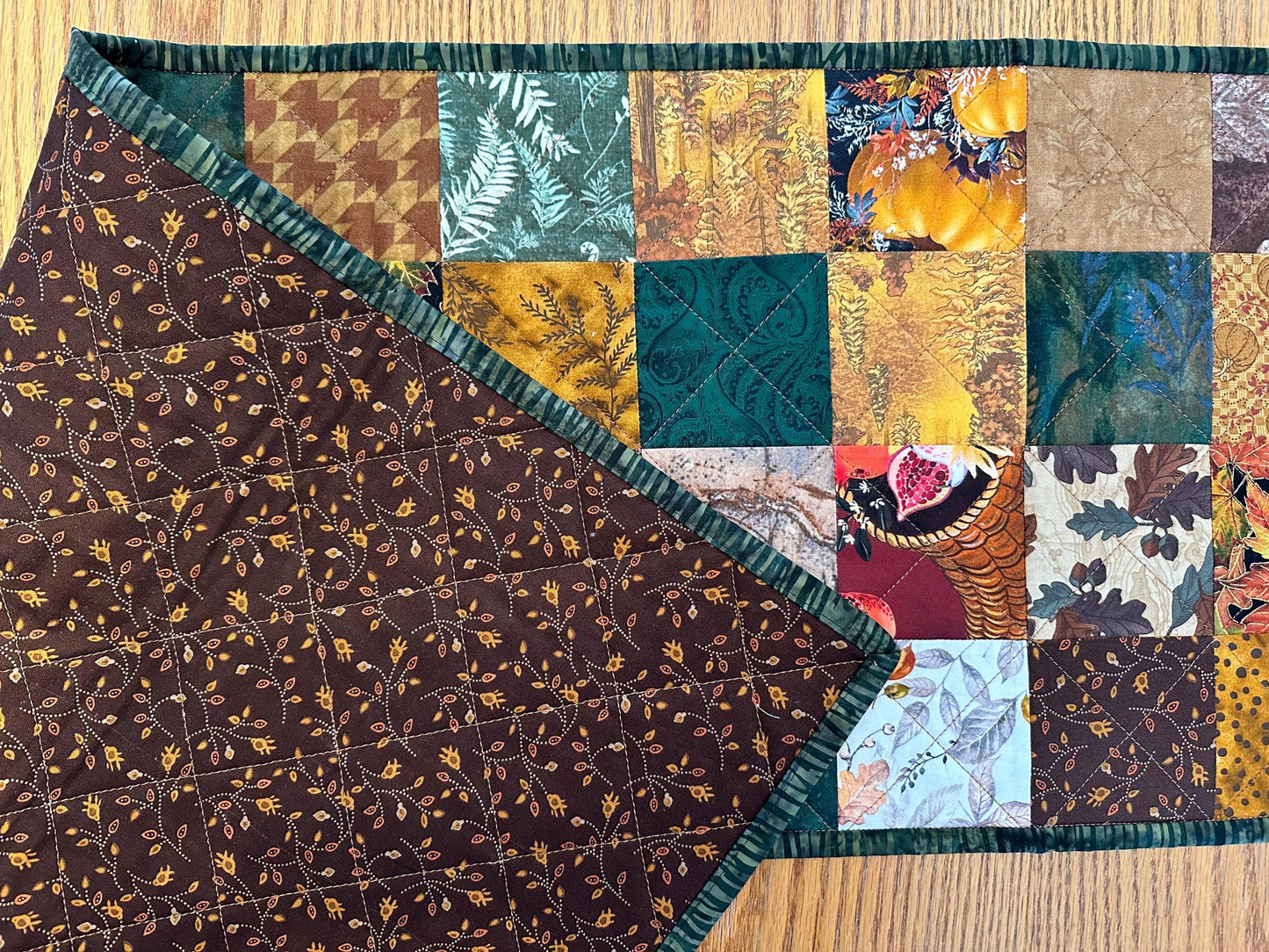 Handmade Autumn Quilted Table Runner: Fall Leaves, Acorns, Pumpkins - 12x61