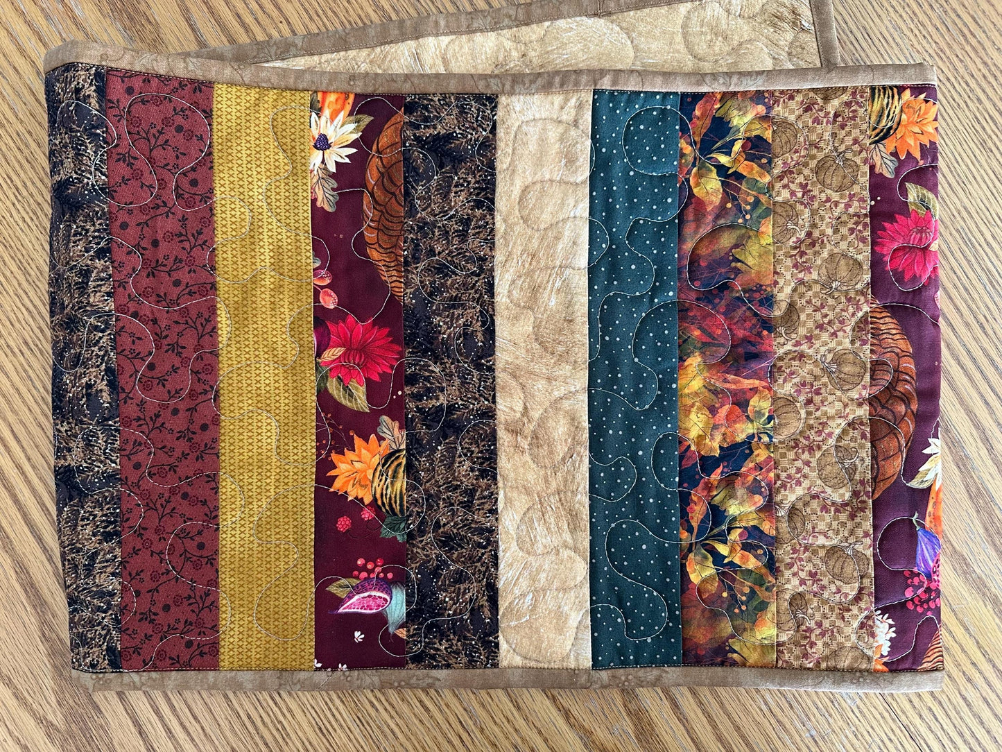 Handmade Autumn Quilted Table Runner: Fall Leaves, Acorns, Pumpkins - 13x47