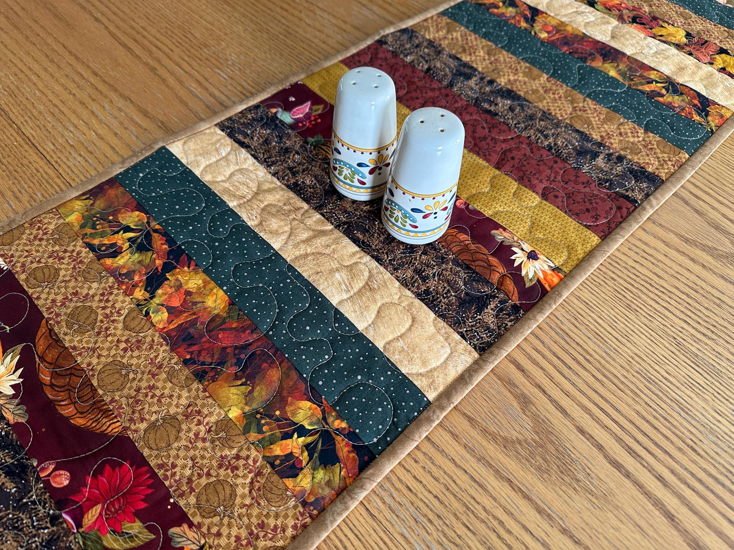 Handmade Autumn Quilted Table Runner: Fall Leaves, Acorns, Pumpkins - 13x47
