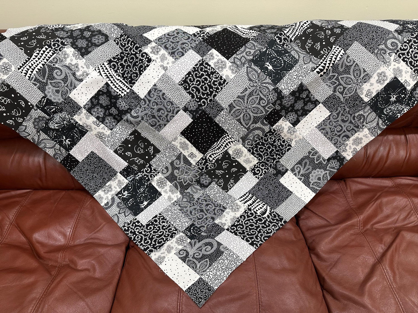 Handmade Black and White Floral Quilt Top - Lap Throw (45 x 58 inches)