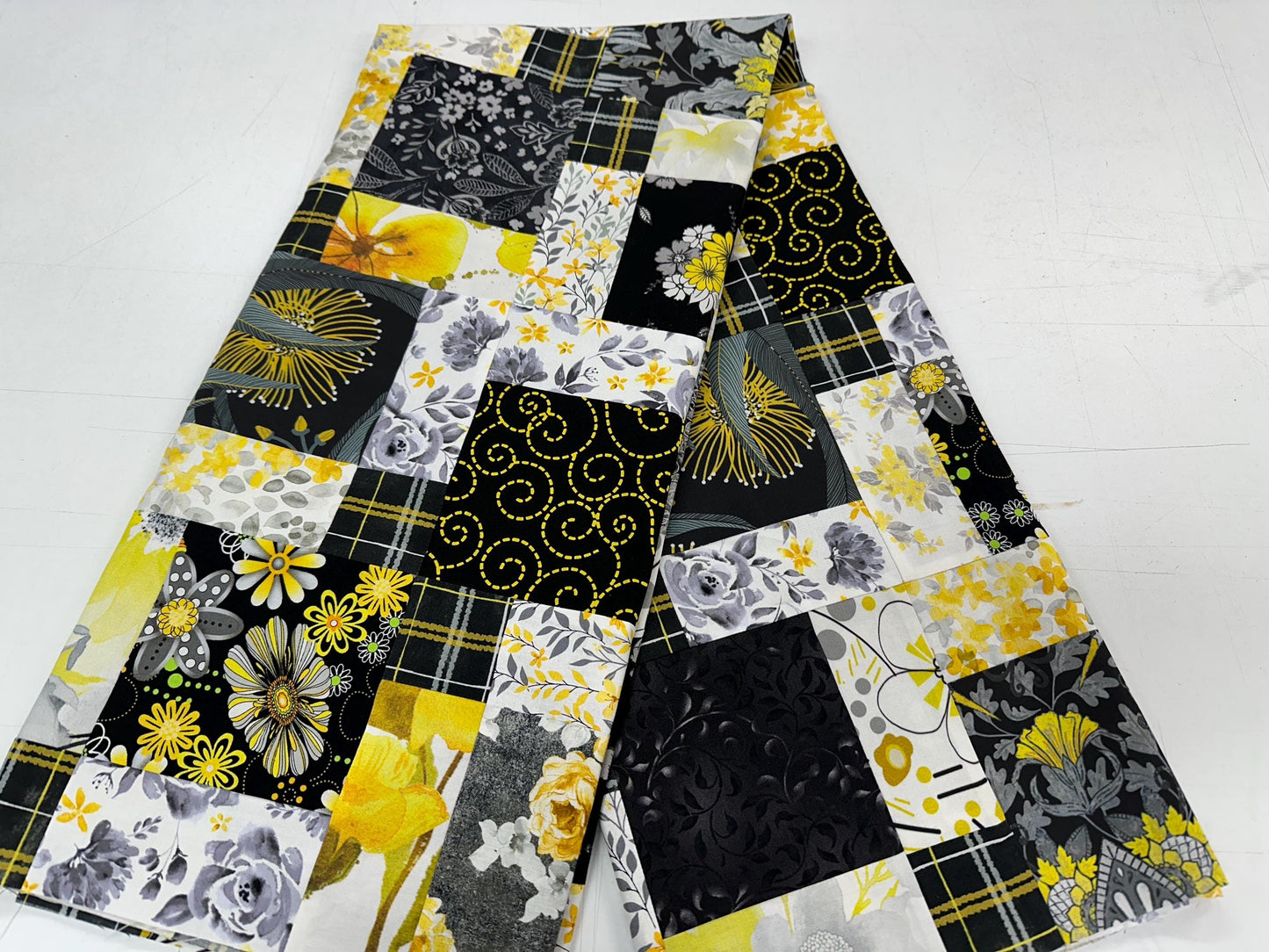 Handmade Black Gray Yellow Floral Quilt Top: Lap Quilt (45" x 58")
