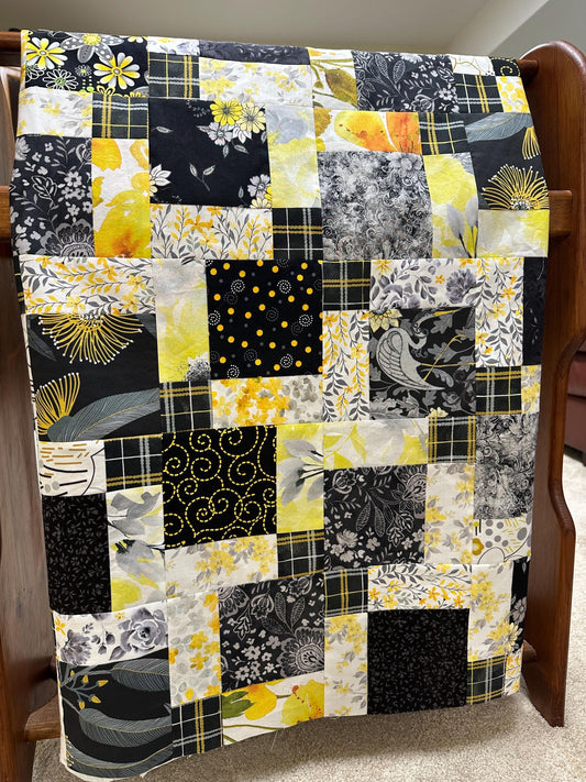 Handmade Black Gray Yellow Floral Quilt Top: Lap Quilt (45" x 58")