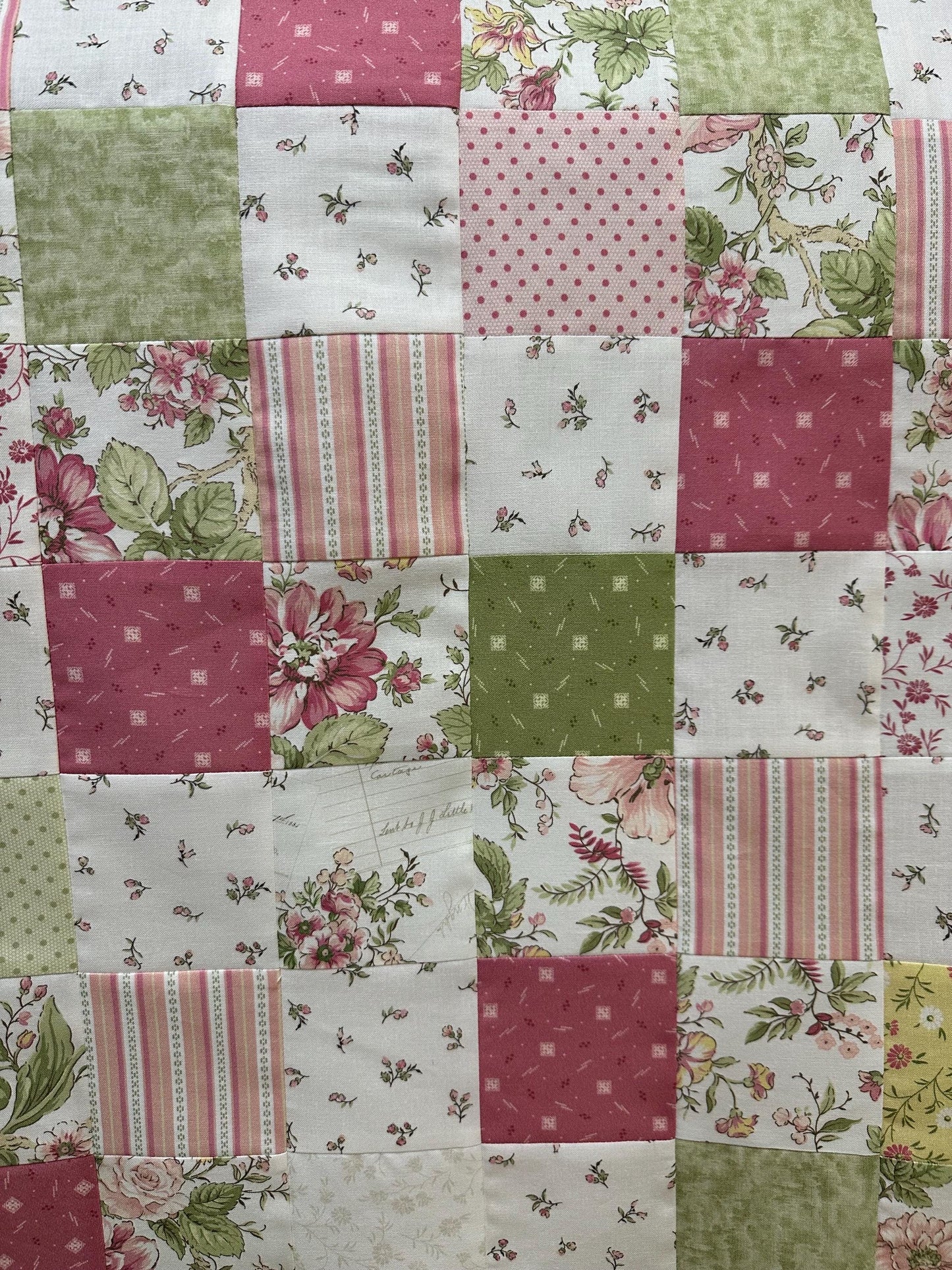 Unfinished Quilt Top 36x45 Handmade Crib Lap Throw Patchwork Cotton Floral
