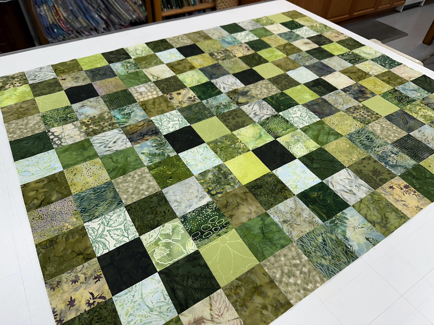 Unfinished Green Batik Quilt Top 36x45 Handmade Crib Lap Throw Patchwork Cotton Floral