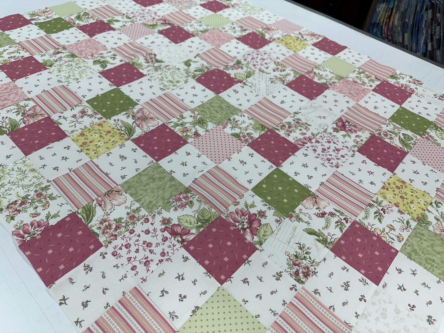 Unfinished Quilt Top 36x45 Handmade Crib Lap Throw Patchwork Cotton Floral