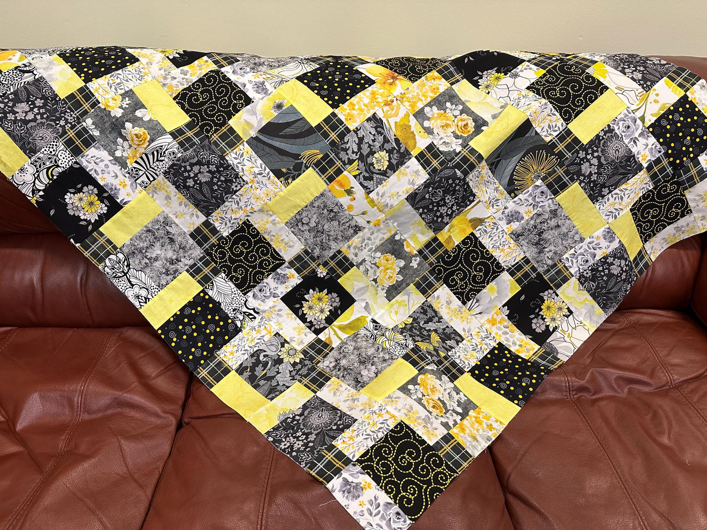 Handmade Black Gray Yellow Floral Unfinished Quilt Top: Lap Quilt (45" x 58")